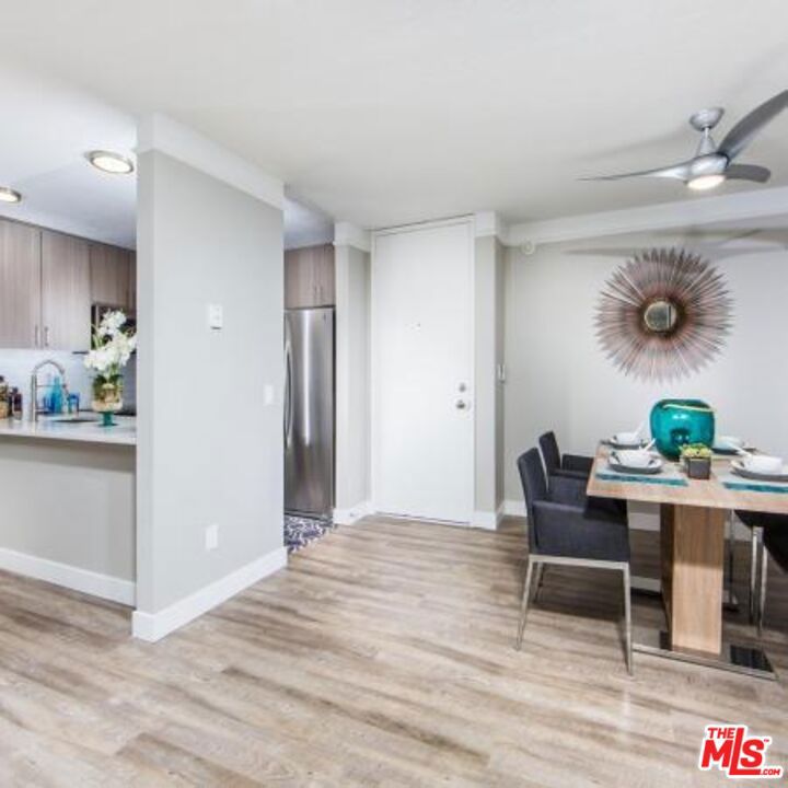 6600 Beachview Drive 403