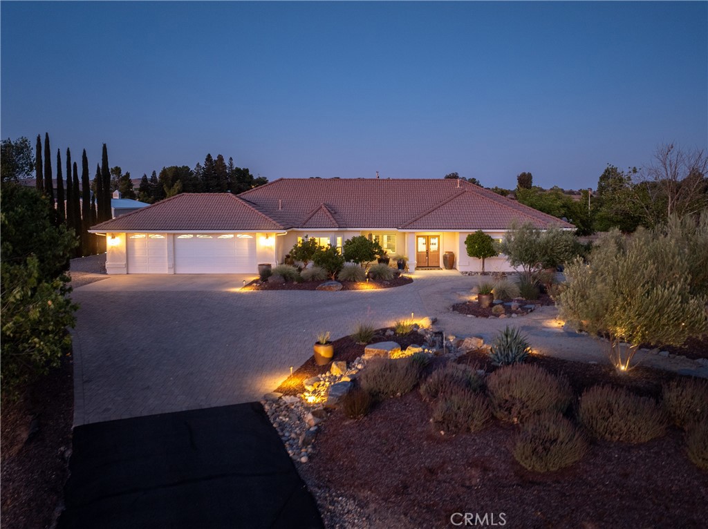 5633 Rancho La Loma Linda Drive