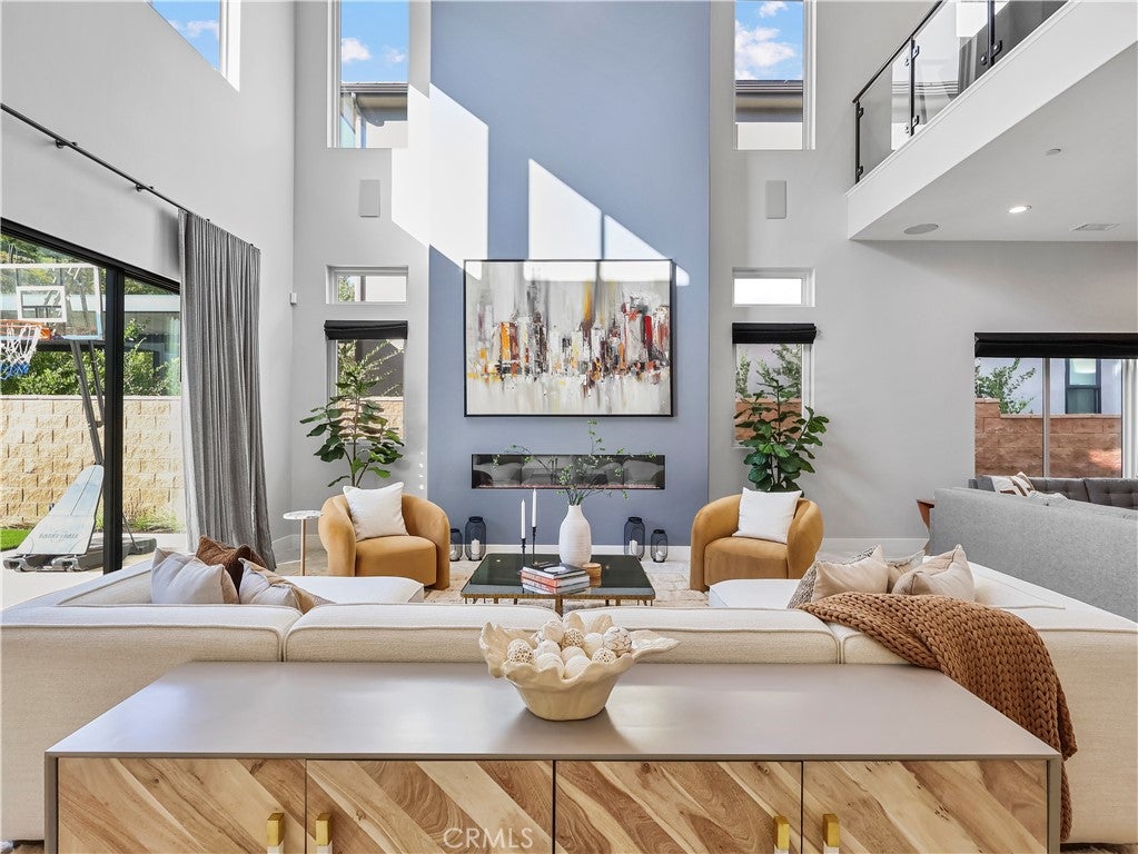 20407 W Aberdeen Lane, Porter Ranch CA 91326