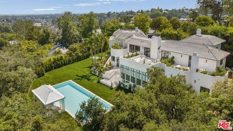 1748 Correa Way Los Angeles CA 90049