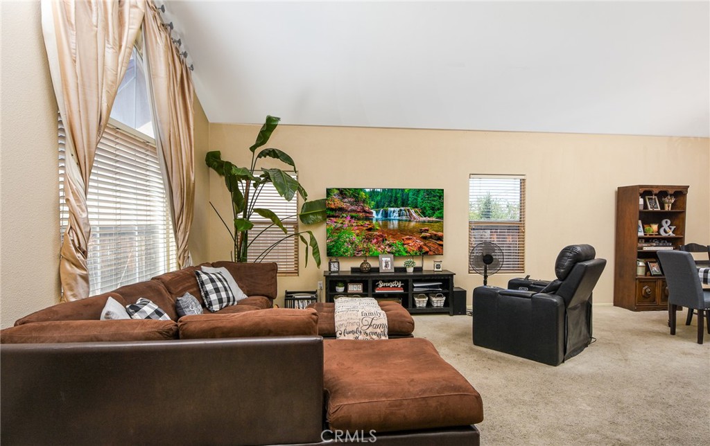 1065 Sycamore Lane