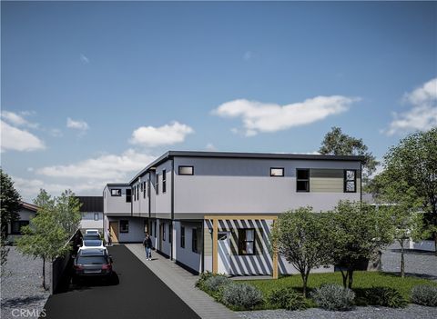 Photo of 411 Punahou Street, Altadena, CA 91001 (MLS # SR26087614)