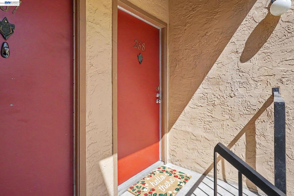 259 N Capitol Ave 268