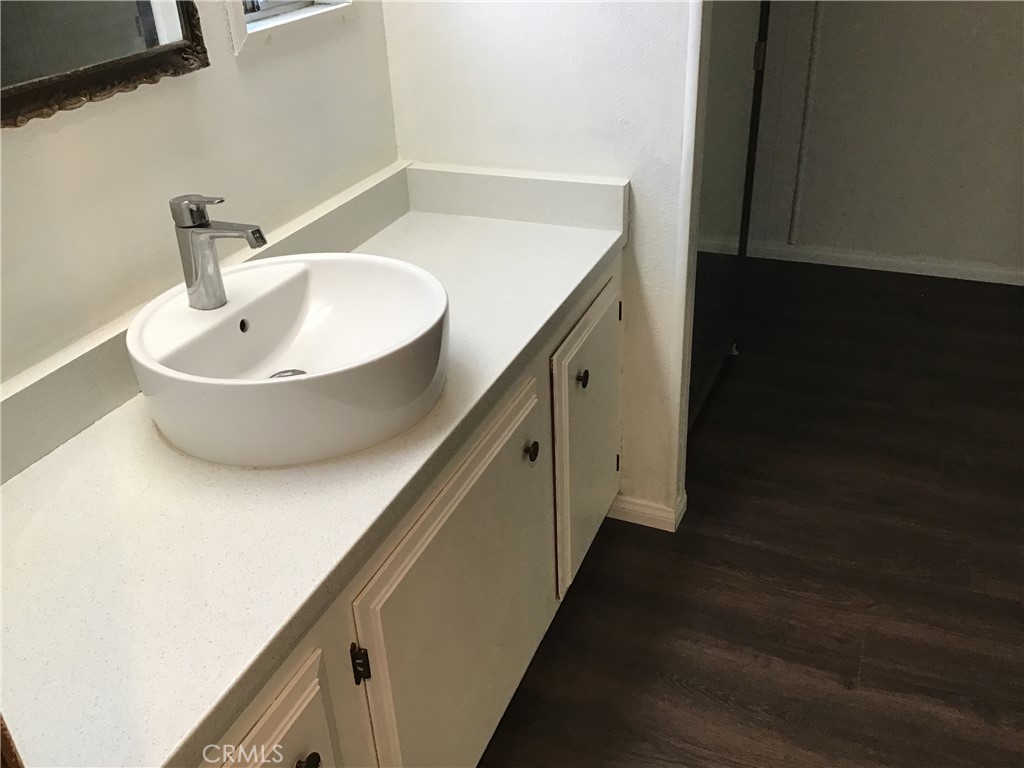 Serena (SERN) - Manufactured In Park