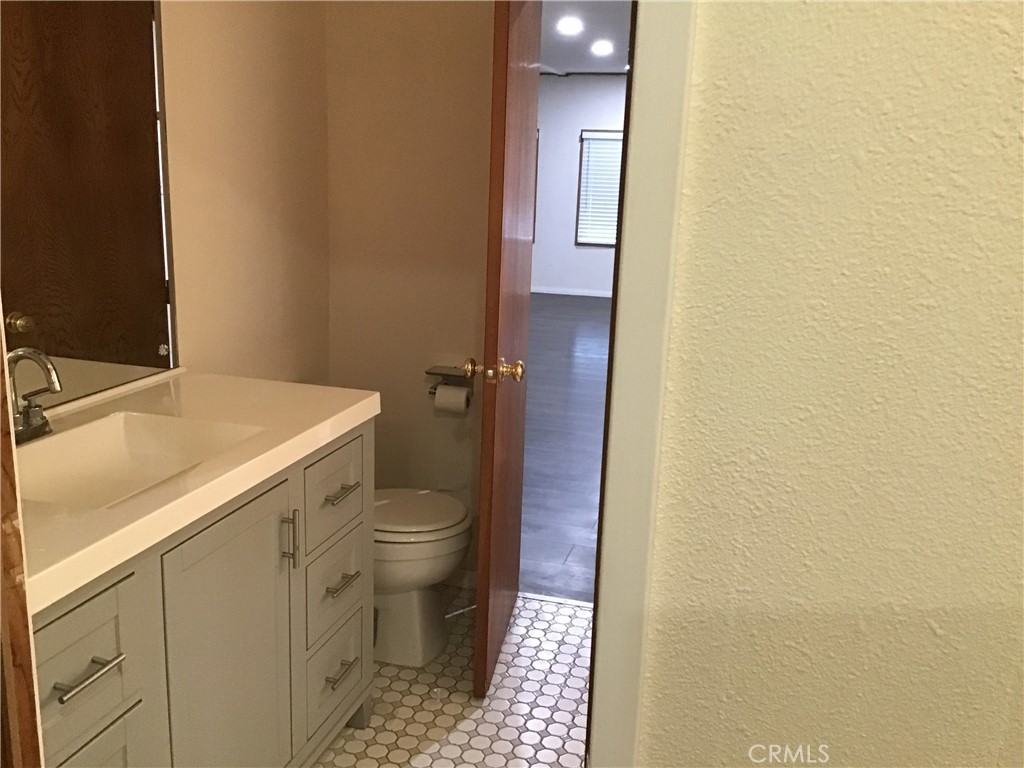 Serena (SERN) - Manufactured In Park