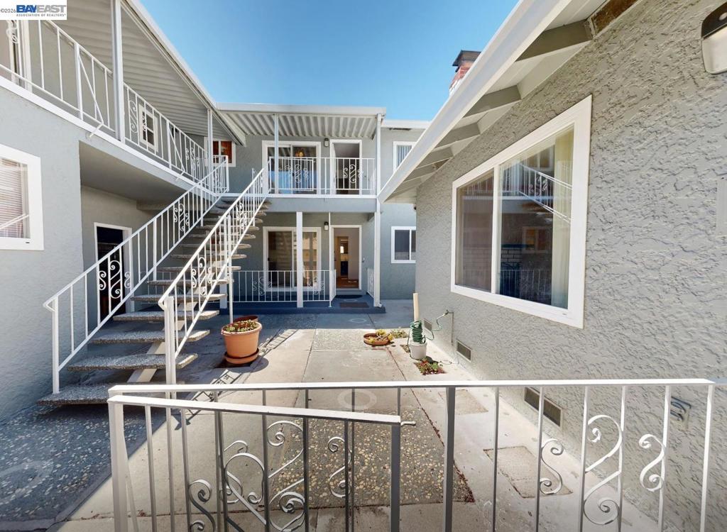 240 Richfield Dr