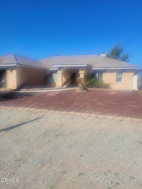 Photo of 9801 Evelyn Avenue, California City, CA 93505 (MLS # P1-24748) Photo of 9801 Evelyn Avenue, California City, CA 93505 (MLS # P1-24748)