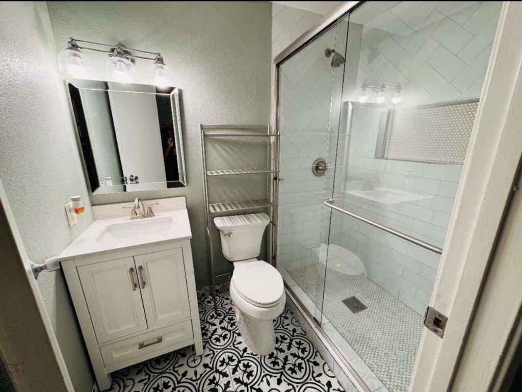 Indian Creek Villas - Residential Lease