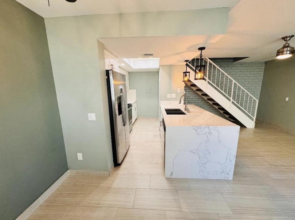 Indian Creek Villas - Residential Lease