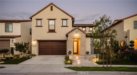 18662 Dawn Fountain Valley CA 92708
