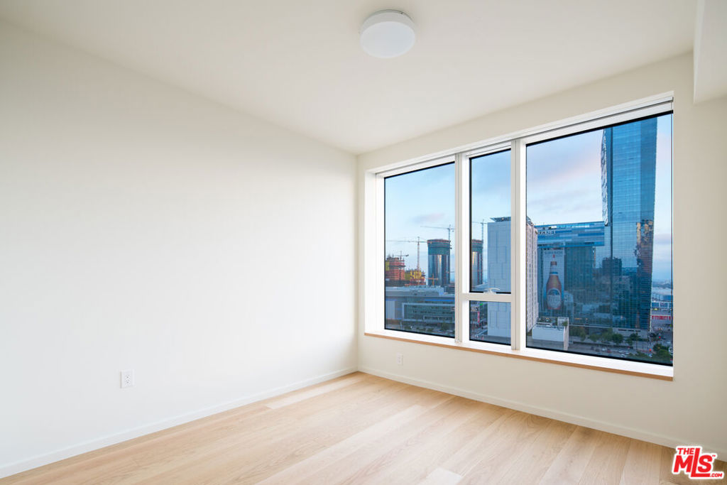 889 Francisco Street 1002