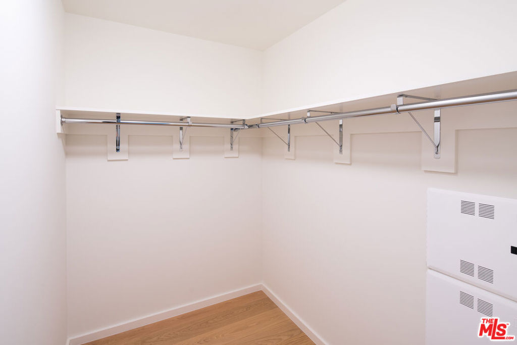 889 Francisco Street 1002