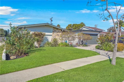 MLS: OC26194058