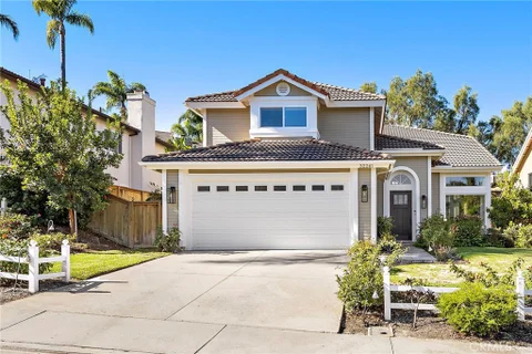MLS: OC26216550