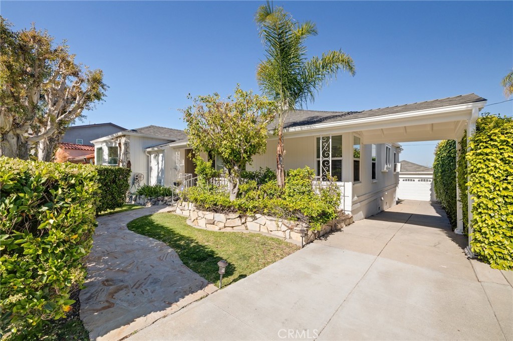 1024 S Weymouth Avenue