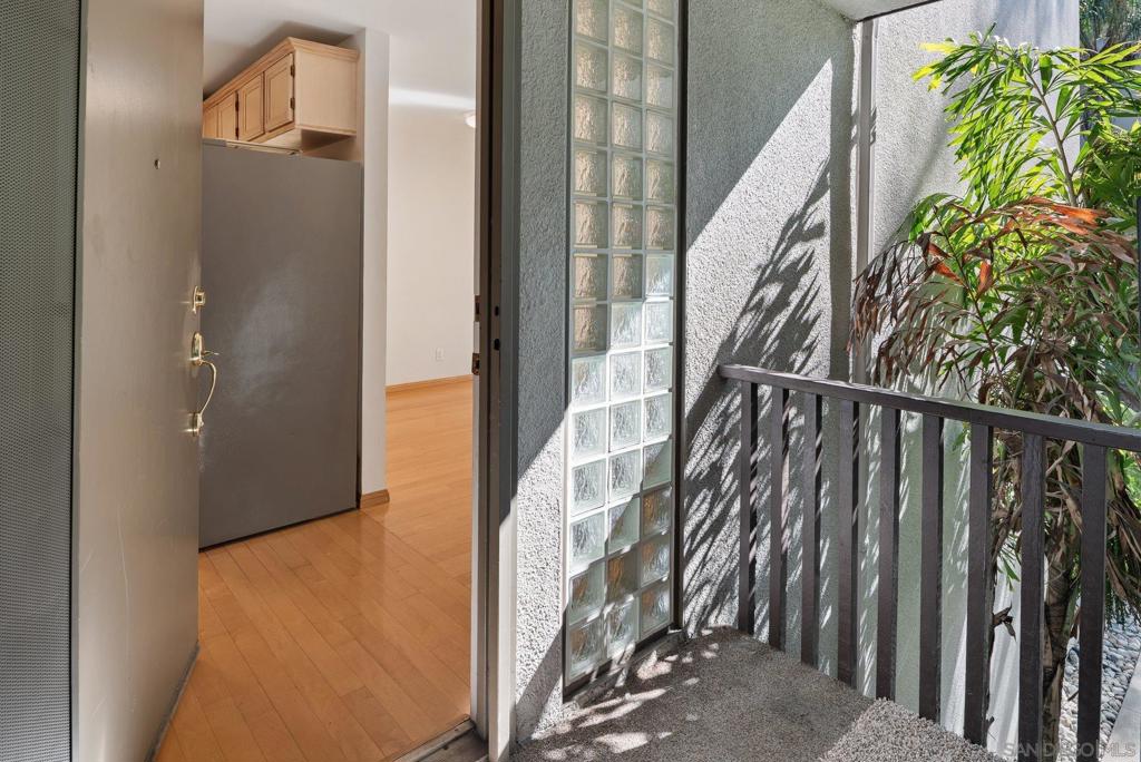 4545 Collwood Blvd 38