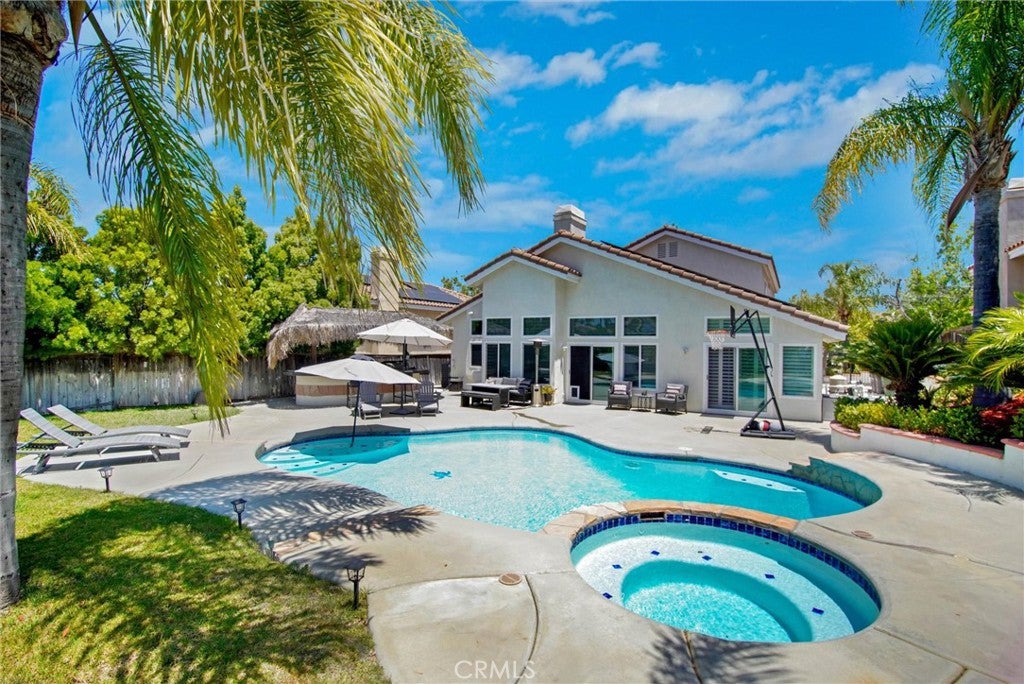 1594 Dominguez Ranch