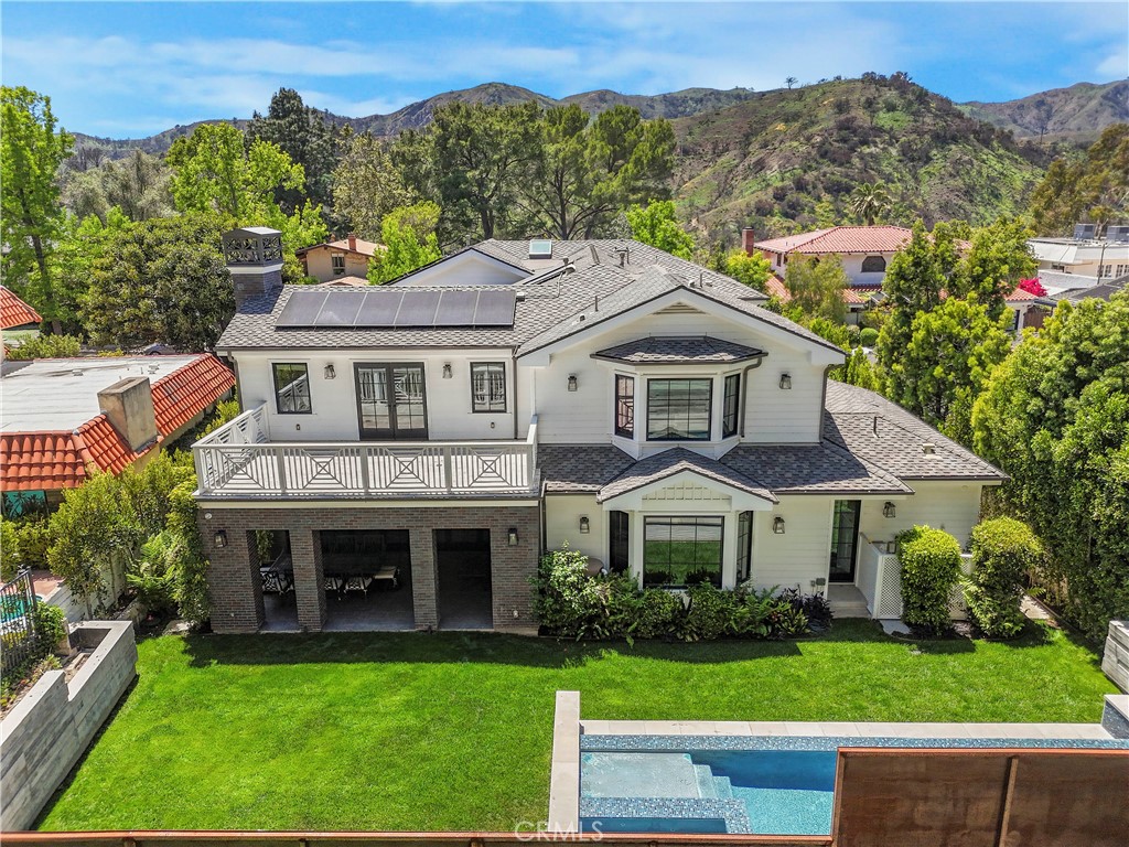 2520 La Condesa Drive