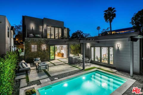 Photo of 528 Norwich Drive, West Hollywood, CA 90048 (MLS # 26867763)