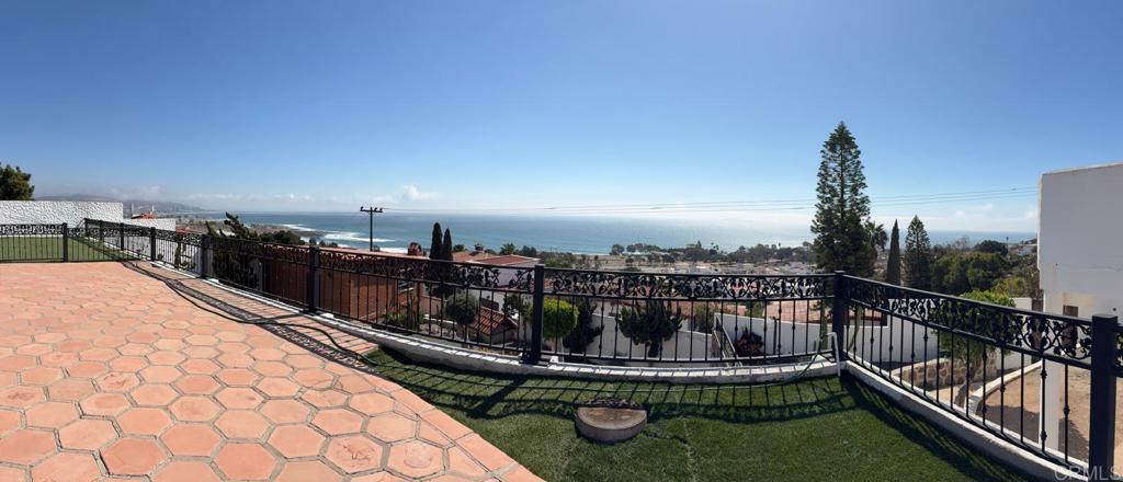 Gorgeous home with spectacular Ocean Views, with 3 levels in one of the most exclusive developments in Ensenada, that has 24hr controlled access. Kitchen quartz counter tops. Living and dining room. Laundry room. 3 bedrooms plus extra small bonus bedroom with bathroom and 3 full bath. 2 exterior bathrooms for guests. Fully equipped 633.24 sq ft casita with full bath & independent access, recently remodeled. 3 large terraces with panoramic ocean views, perfect for entertaining. Storage room. 24 hour gated community. Solar panels. Use of septic tank required. 2 water tanks. Title free of liens or legacy owned. With 3 large terraces Panoramic Ocean Views it's perfect for entertaining. Mexican style solid construction and close to highway access (Ensenada-Tijuana-San Diego), An hour drive from San Diego, 20 minutes to Wine Country (Guadalupe Valley) and 15 minutes from down town Ensenada.