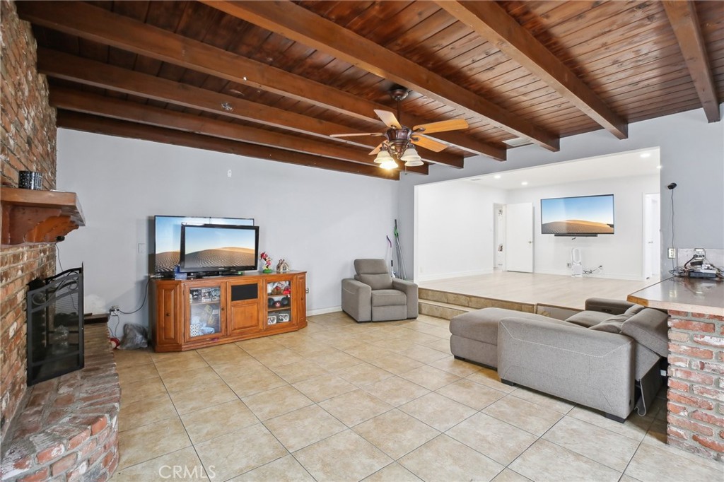 3686 Palo Verde Avenue