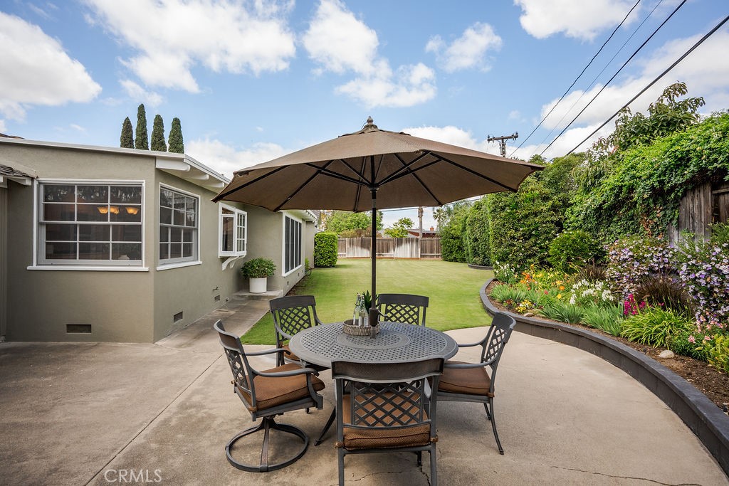 14691 Leon Place