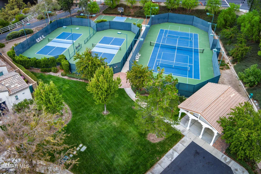 Valencia, California 91354, United States, 3 Bedrooms Bedrooms, ,4 BathroomsBathrooms,Residential,Active,245607