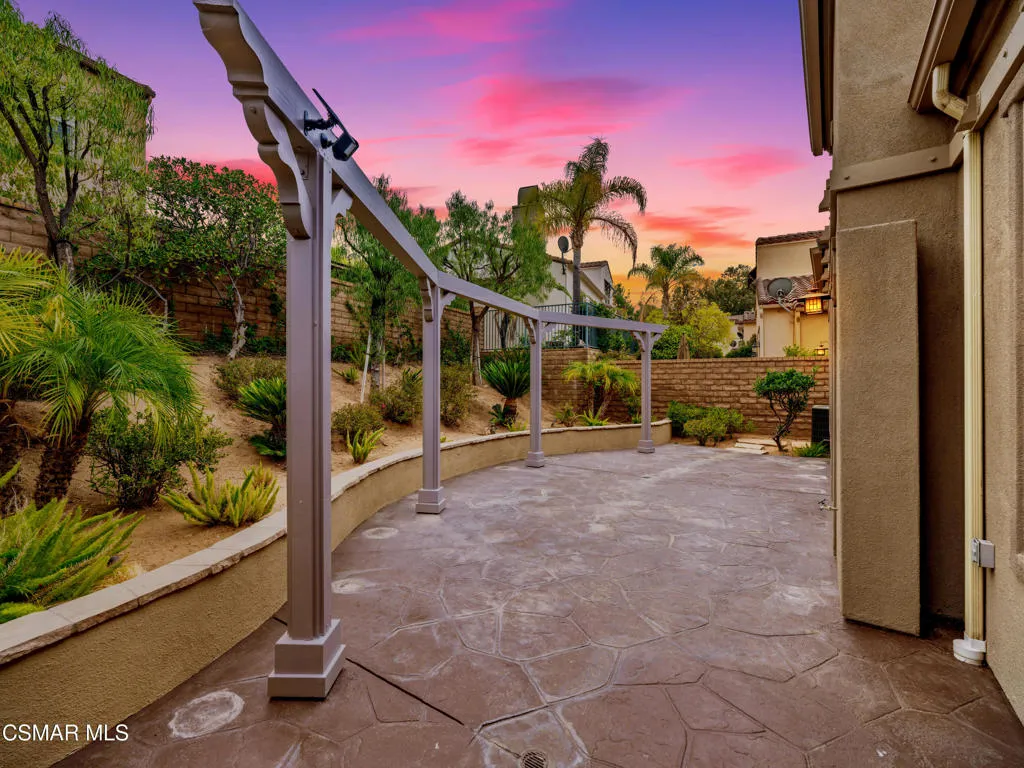 Valencia, California 91354, United States, 3 Bedrooms Bedrooms, ,4 BathroomsBathrooms,Residential,Active,245607