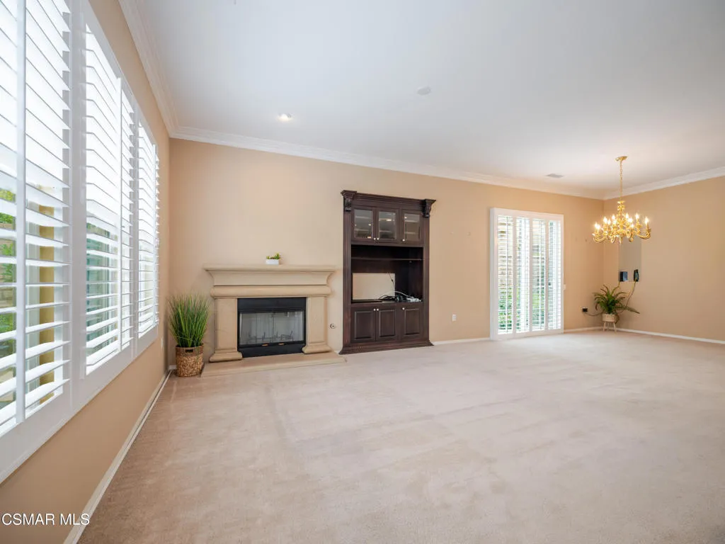 Valencia, California 91354, United States, 3 Bedrooms Bedrooms, ,4 BathroomsBathrooms,Residential,Active,245607