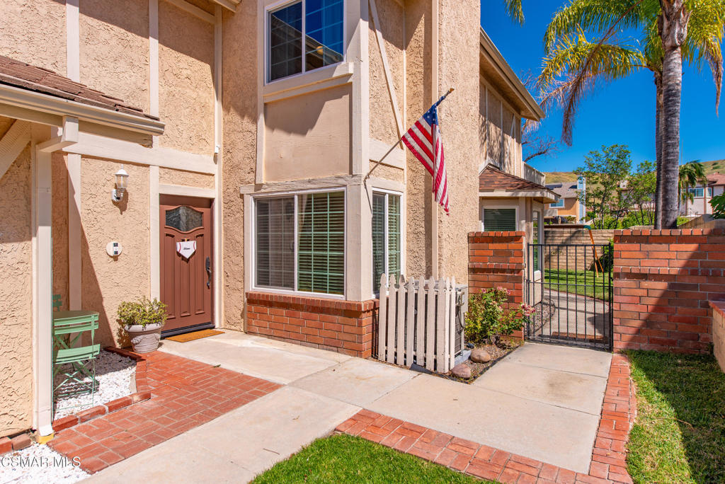 830 Devon Court