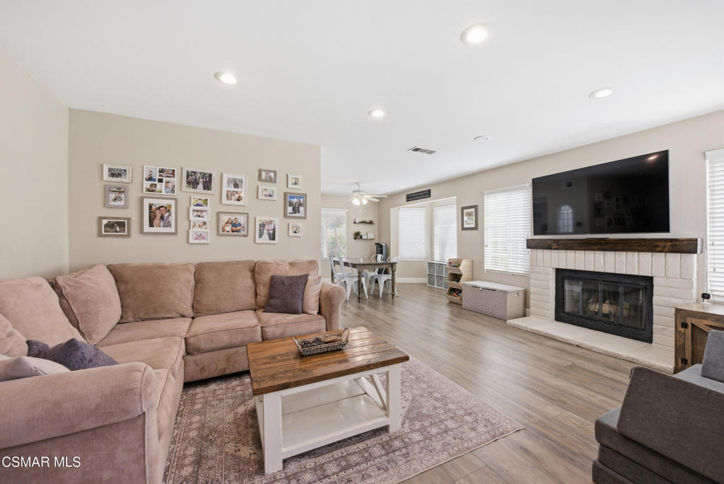 830 Devon Court