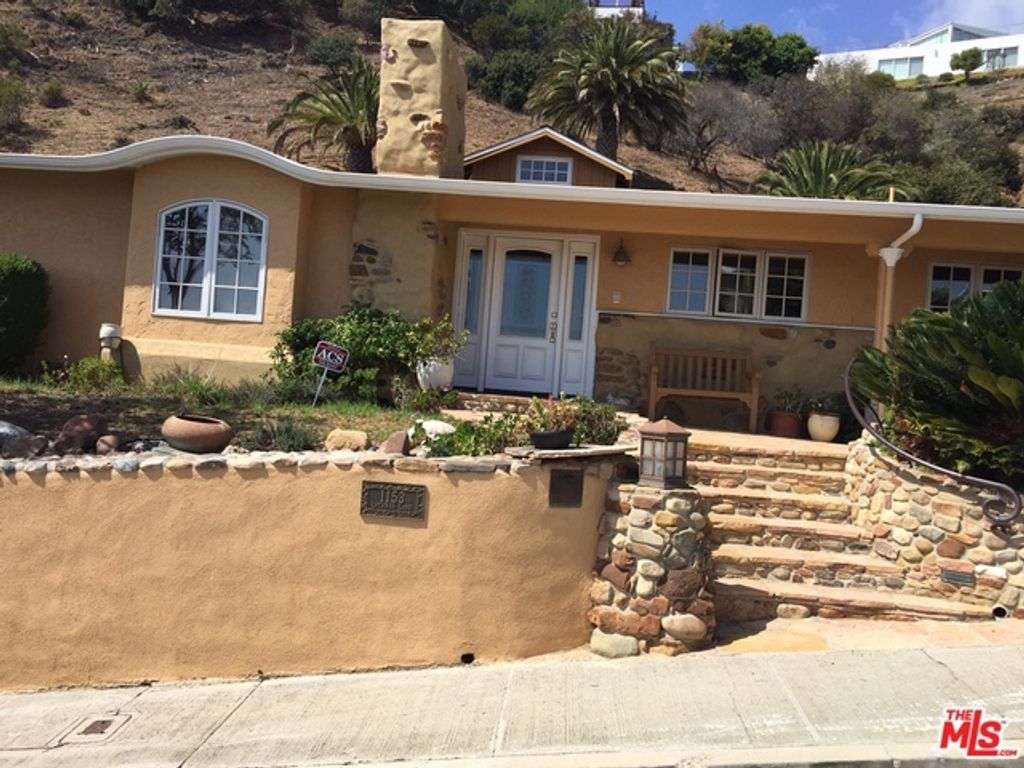 listing image 130723572393545374613