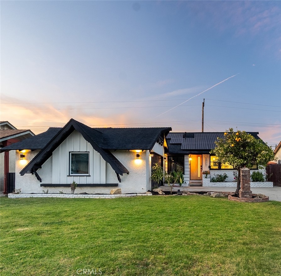 10057 Faywood