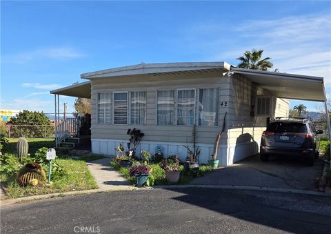 Photo of 1177 Congress Street W #42, San Bernardino, CA 92410 (MLS # CV26053938)