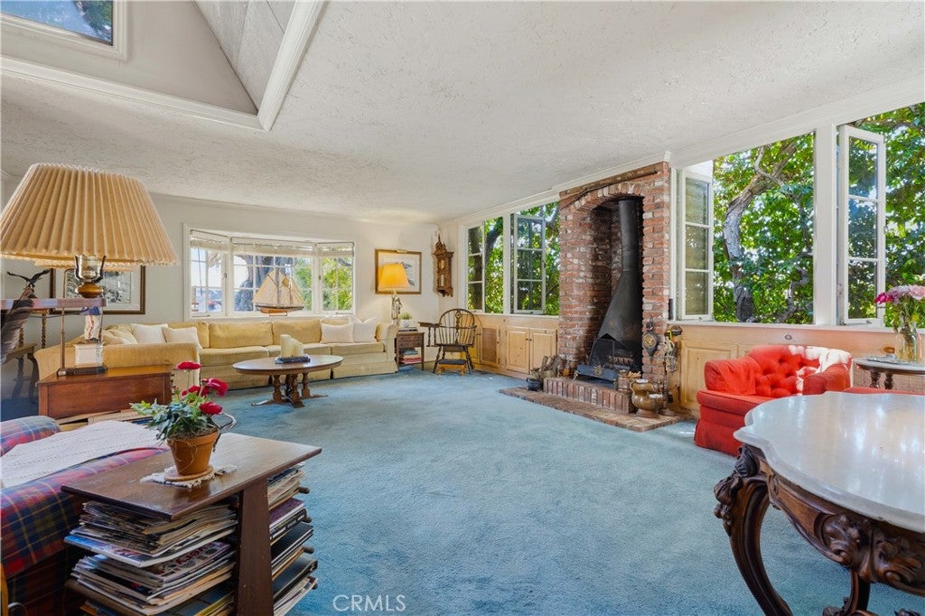 215 Ocean View