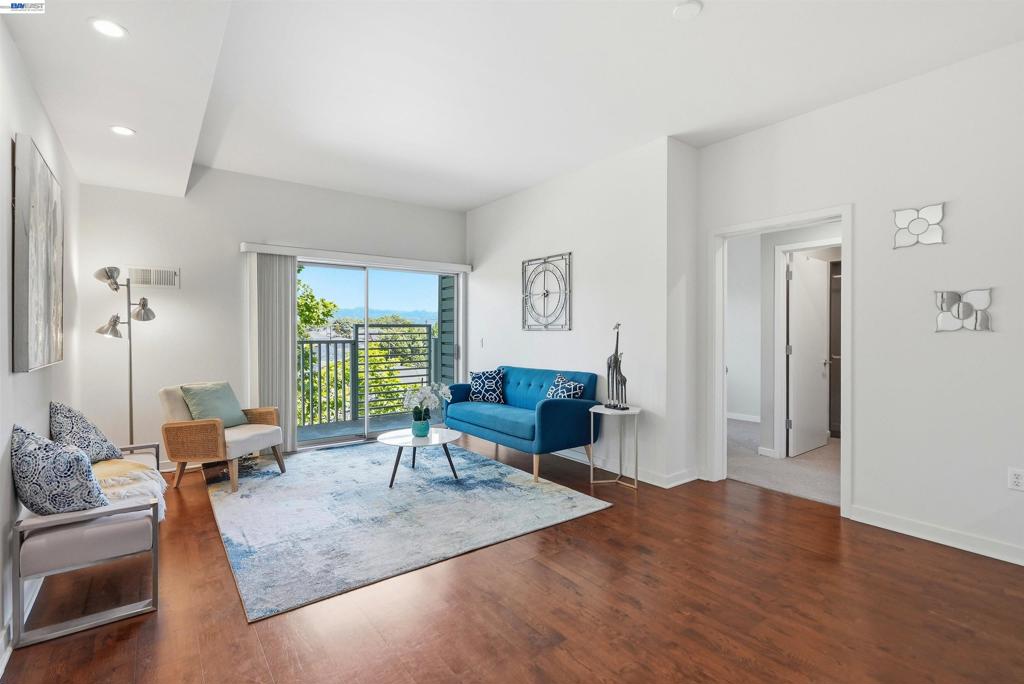 6465 San Pablo Ave 3-2