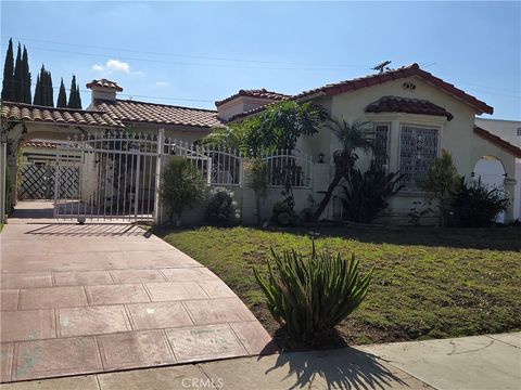 Photo of 2416 W 80th St, Los Angeles, CA 90305 (MLS # PW25246066) Photo of 2416 W 80th St, Los Angeles, CA 90305 (MLS # PW25246066)