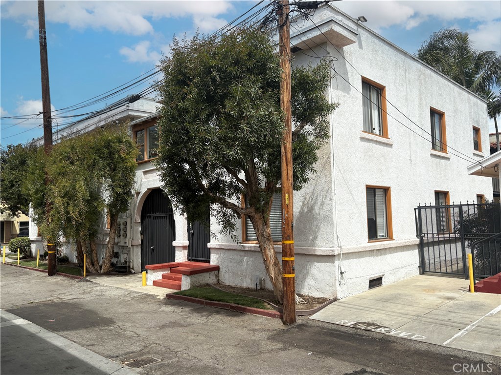 626 Linden