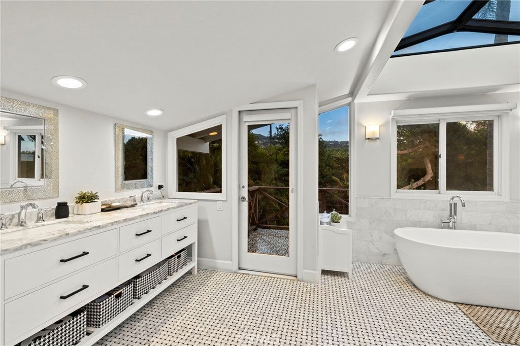 210 Monarch Bay, Dana Point CA 92629 - Photo 27