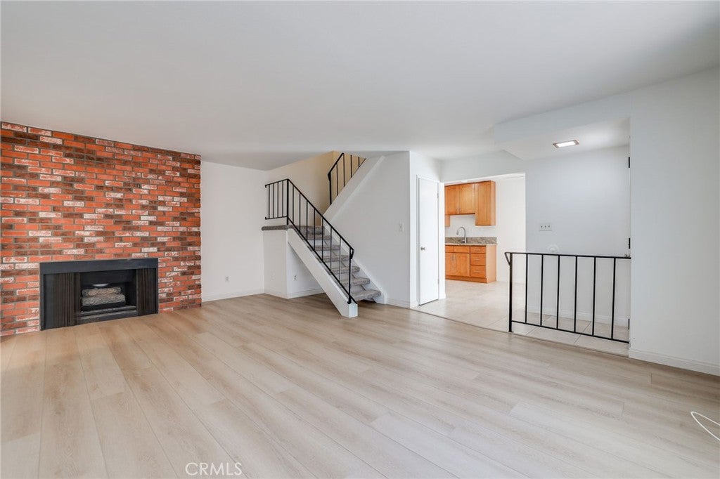 2210 E Avalon Avenue 2212