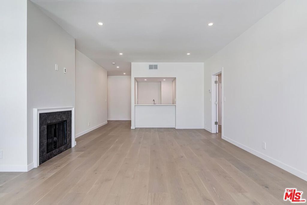 Photo of 8568 Burton Way #301, Los Angeles, CA 90048 (MLS # 26748843)