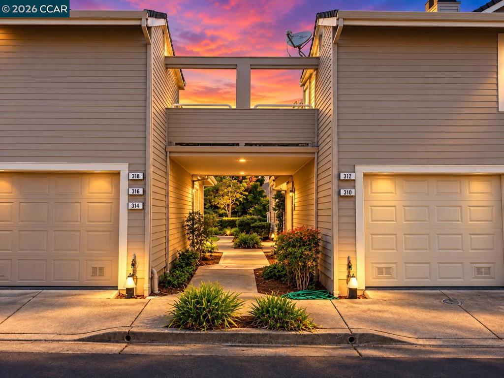 314 Boatswain Ct