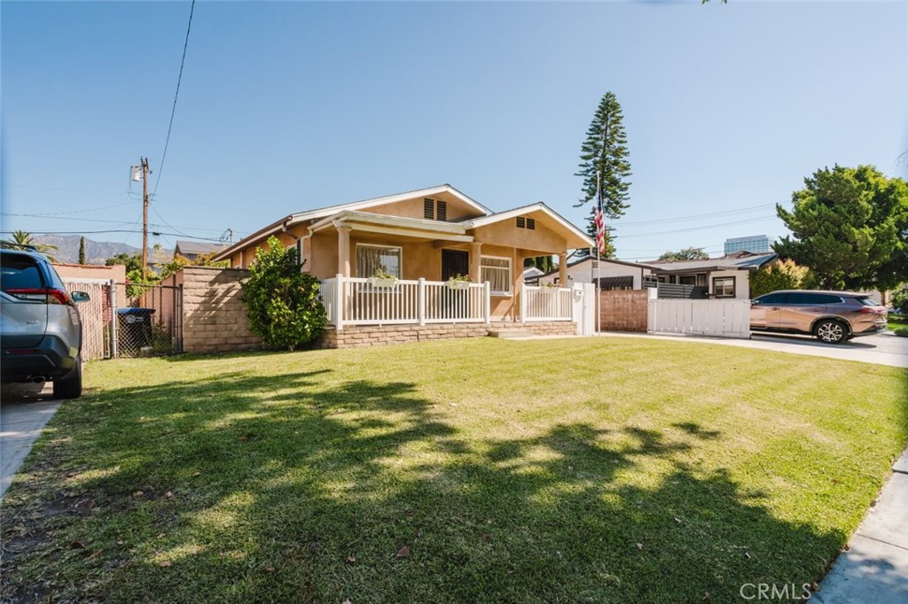 609 Alexander Street