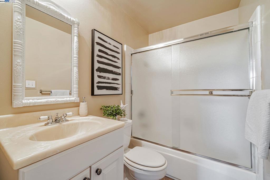 PLEASANTON - Residential