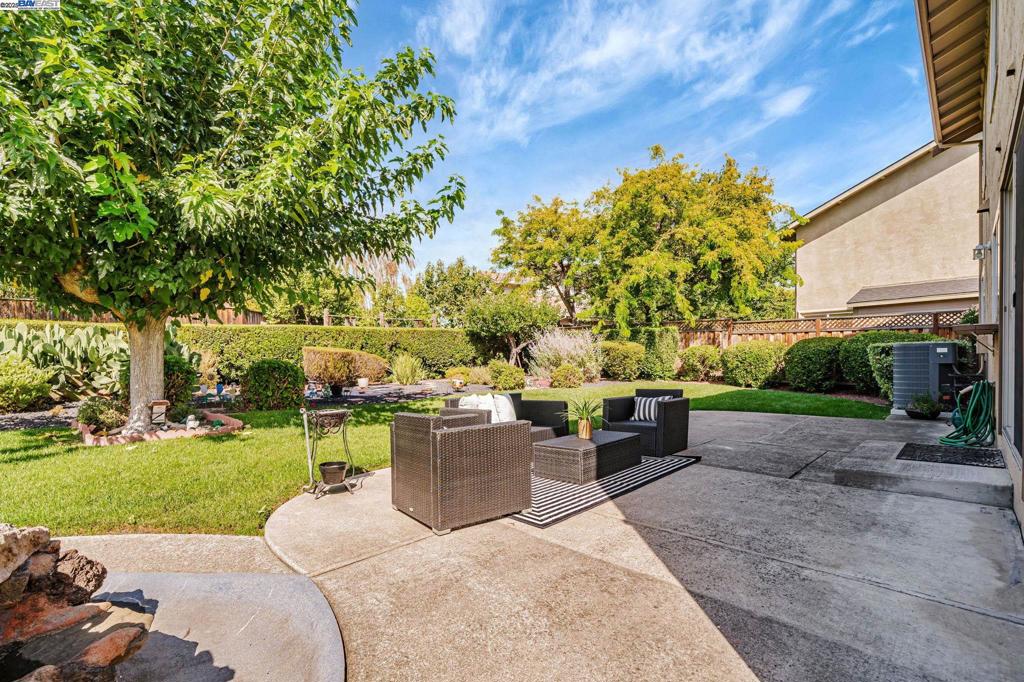 PLEASANTON - Residential