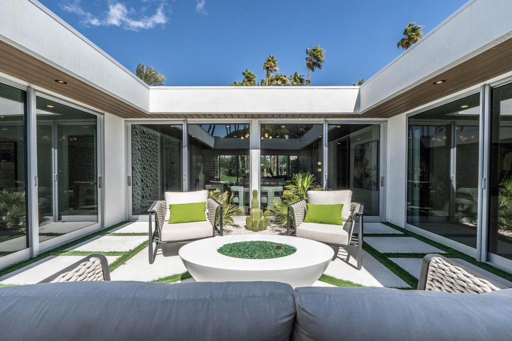 Indian Wells C.C. - Residential