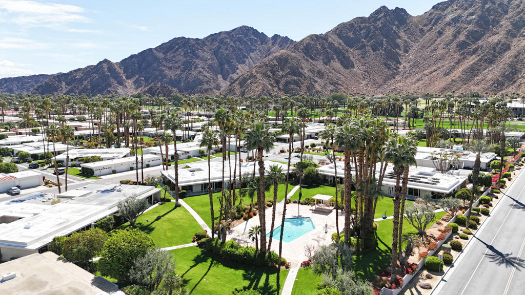 Indian Wells C.C. - Residential
