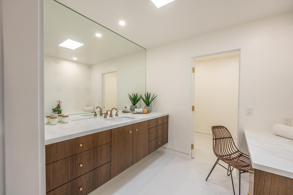 Indian Wells C.C. - Residential