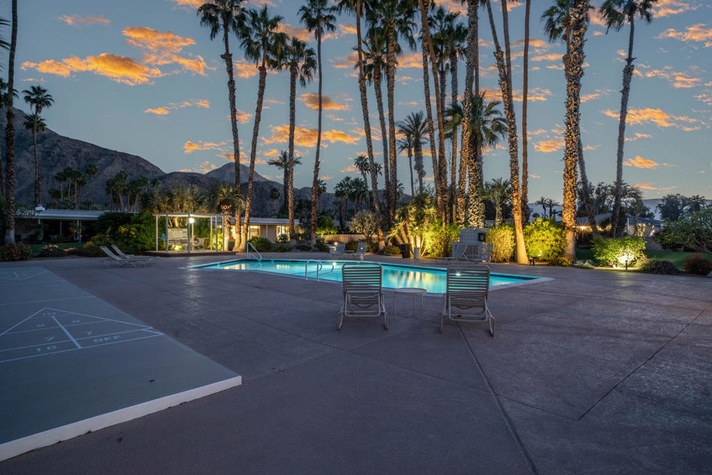 Indian Wells C.C. - Residential
