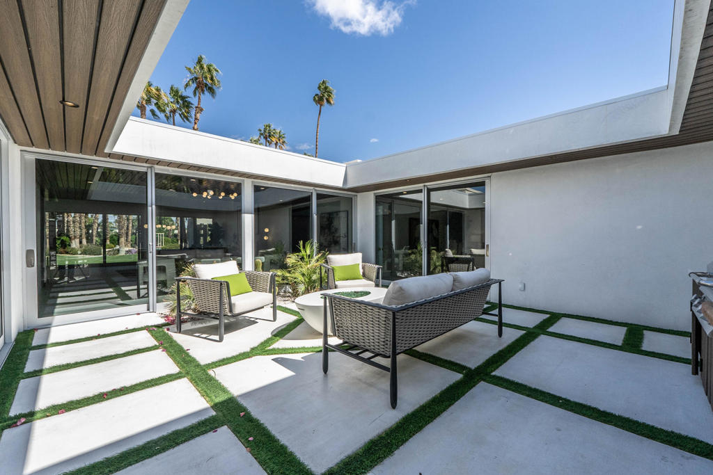 Indian Wells C.C. - Residential